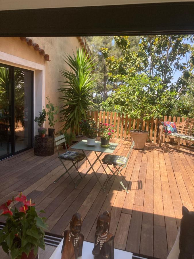 Maison De Charme Avec Piscine Et Jacuzzi Dans Cadre Exceptionnel Proche Marseille Mirabeau Dış mekan fotoğraf